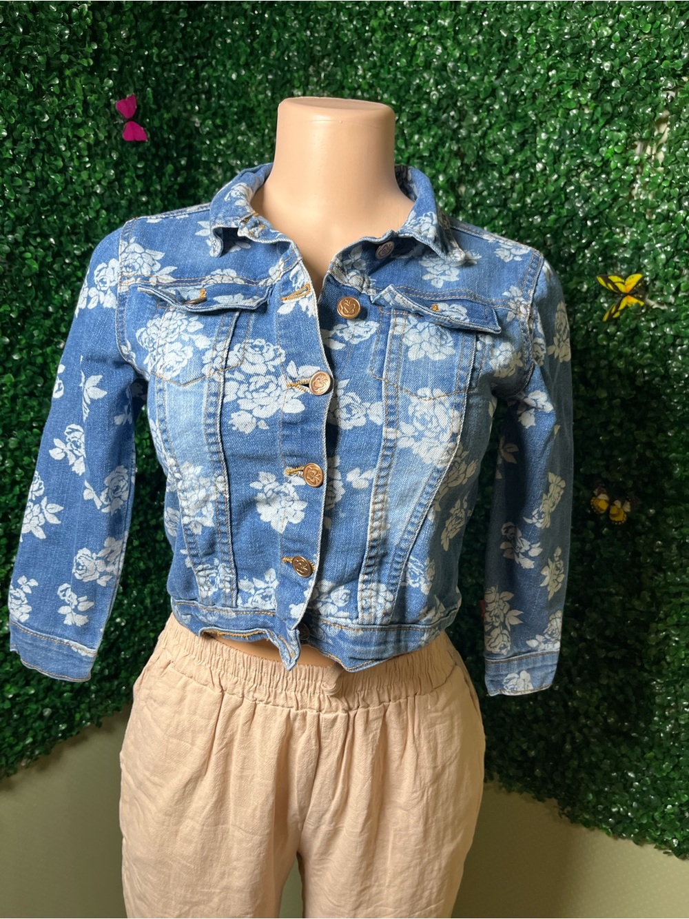 Beautees Blue Floral Print Cropped Denim Jacket